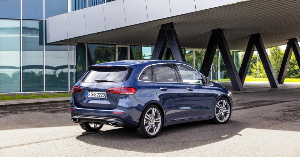 mercedes benz 2019 b class cover
