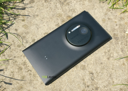 Lumia 1020 EOS