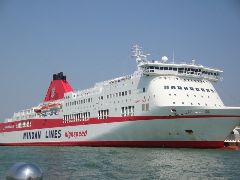 IcarusPalace800