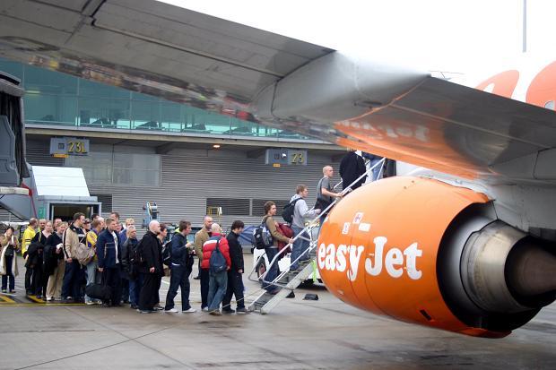 easyjet620 070813