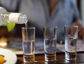 tsipouro340