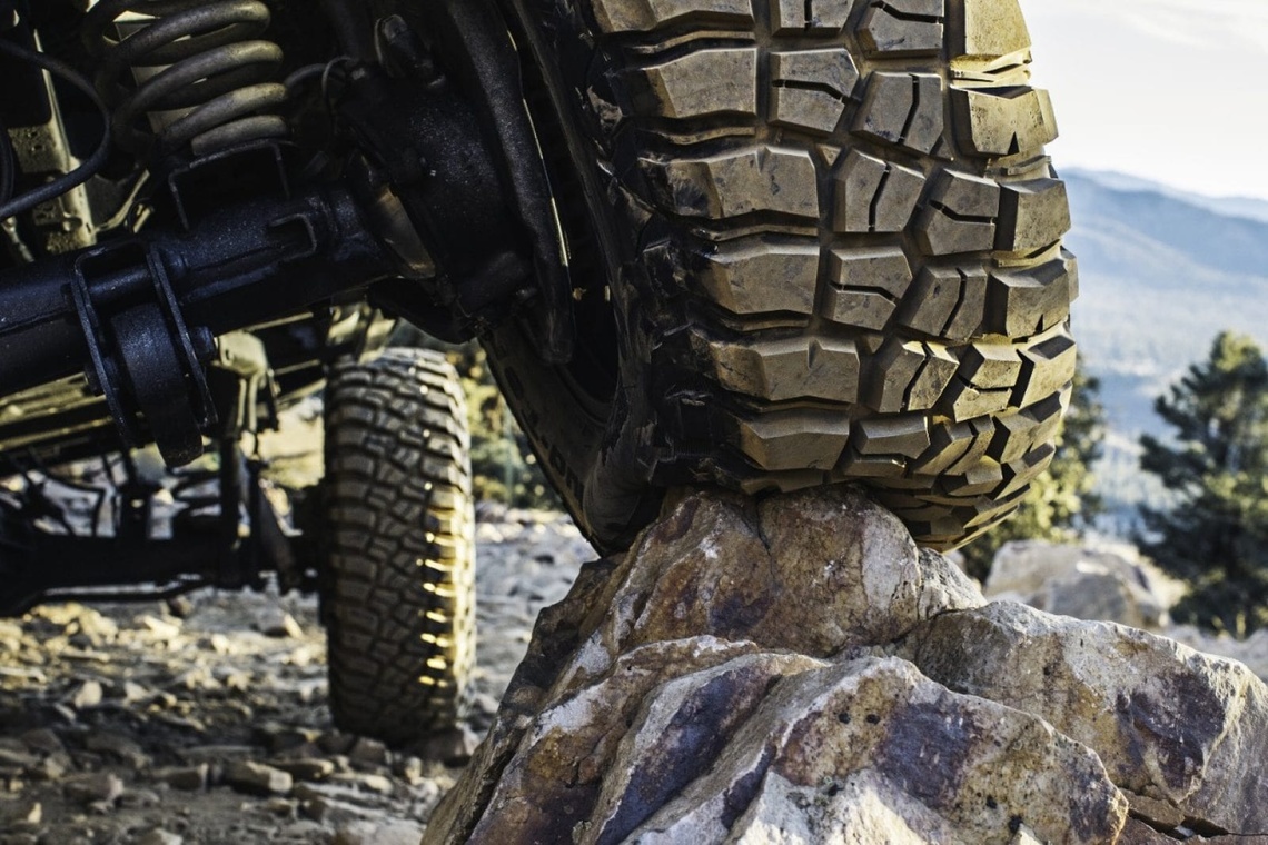 TIRES3