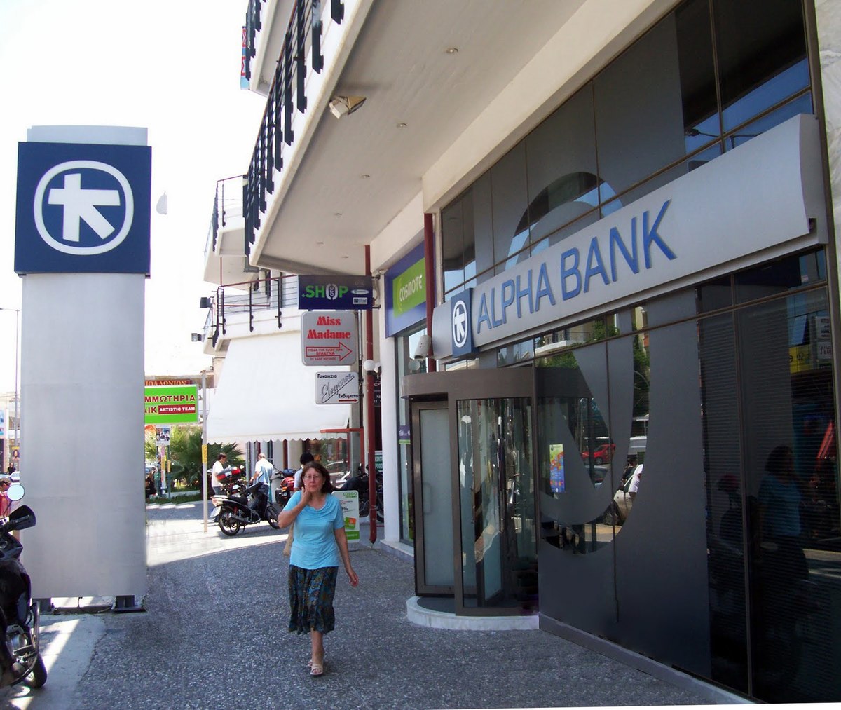 alpha-bank-5702