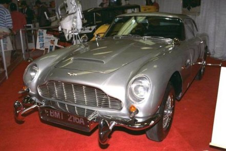 expensive-classic-car-007-aston-martin