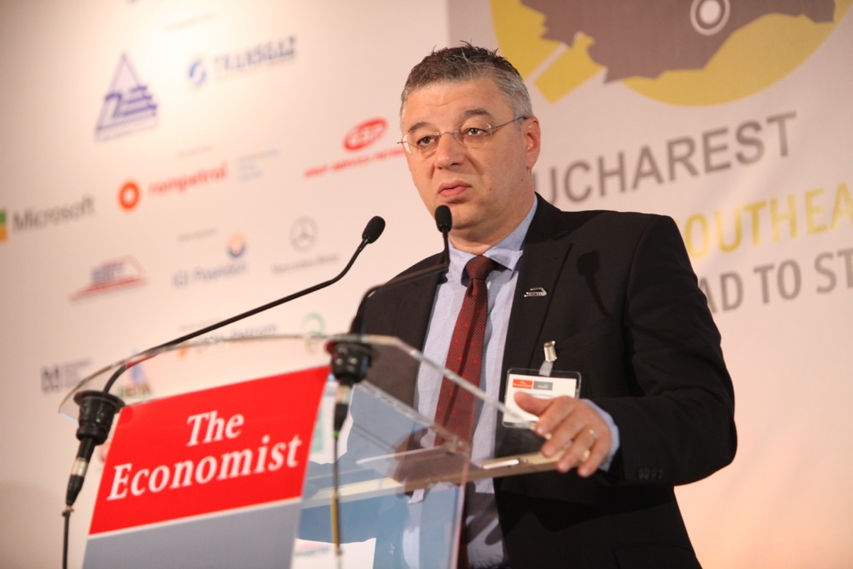Stefanos Agiasoglou Economist 2