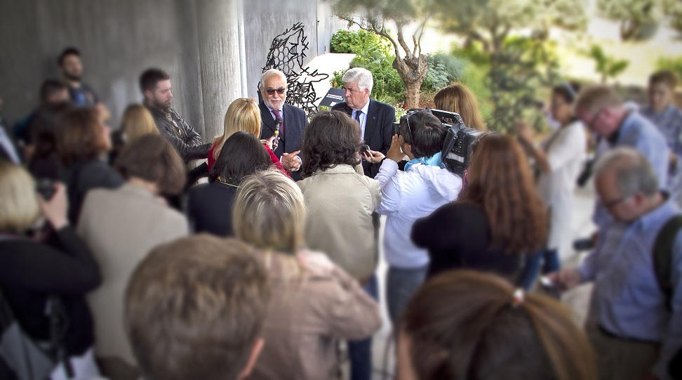 nikos koutsianas and Minister Tsaftaris