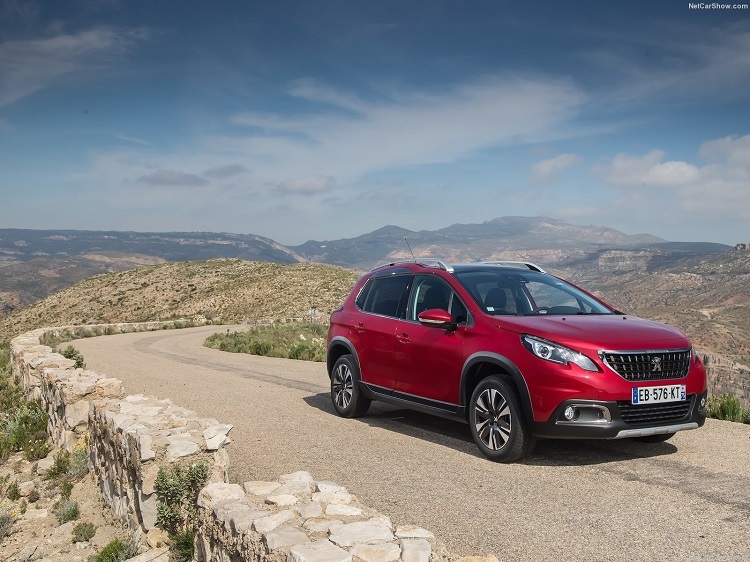 Peugeot 2008 2017 1600 02
