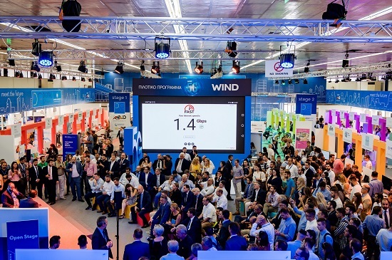 WIND STAND 4