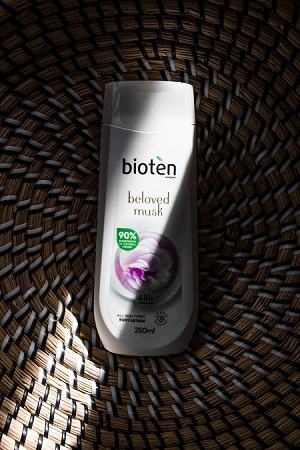 bioten white musk body lotion 2