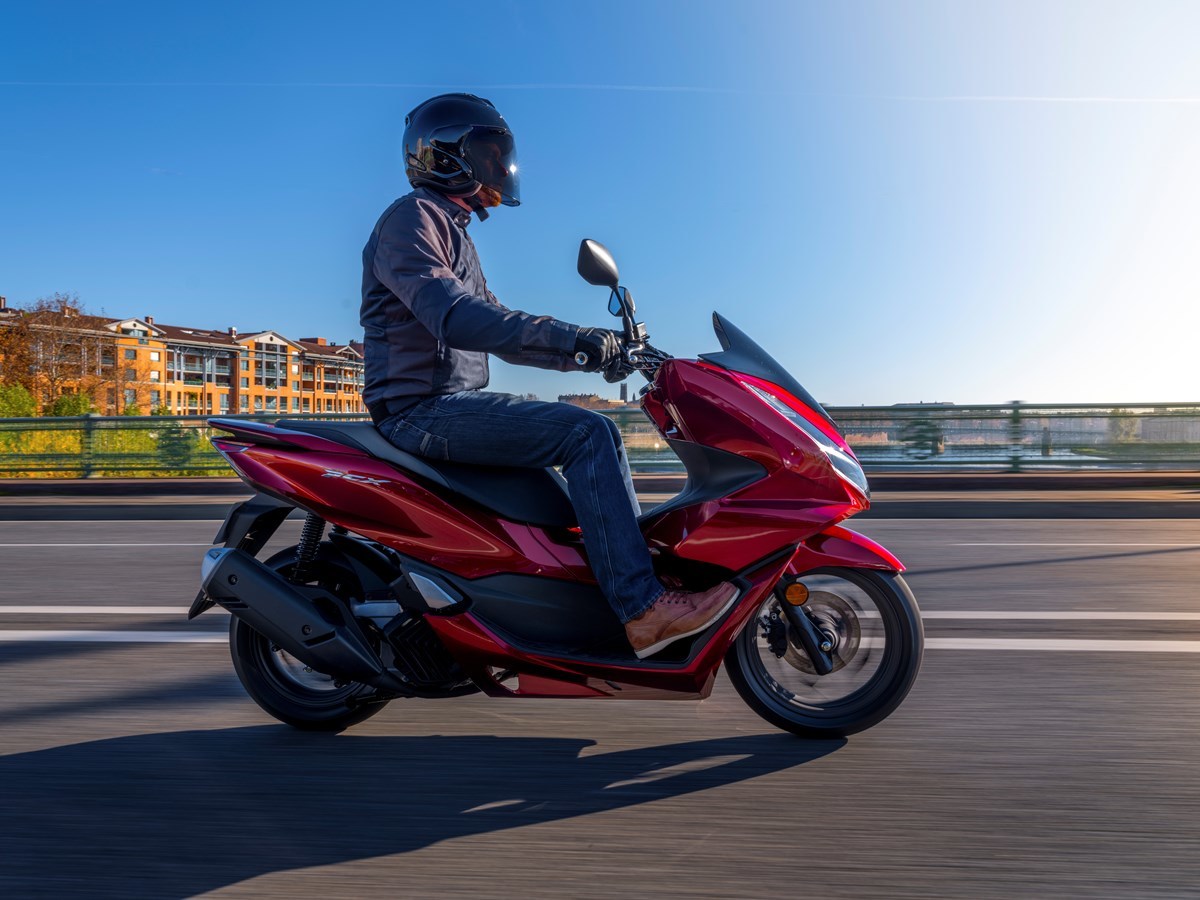 324360 21YM HONDA PCX125