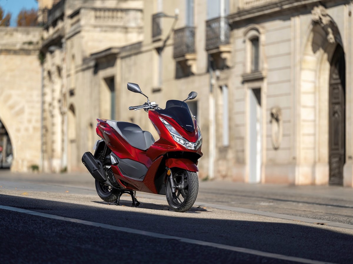 324363 21YM HONDA PCX125