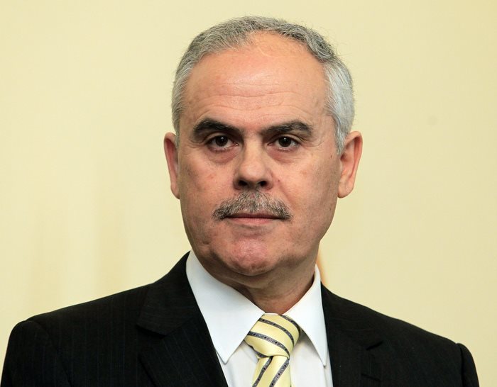 apole230614