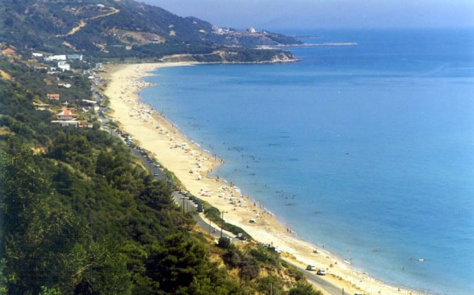 paralia210414