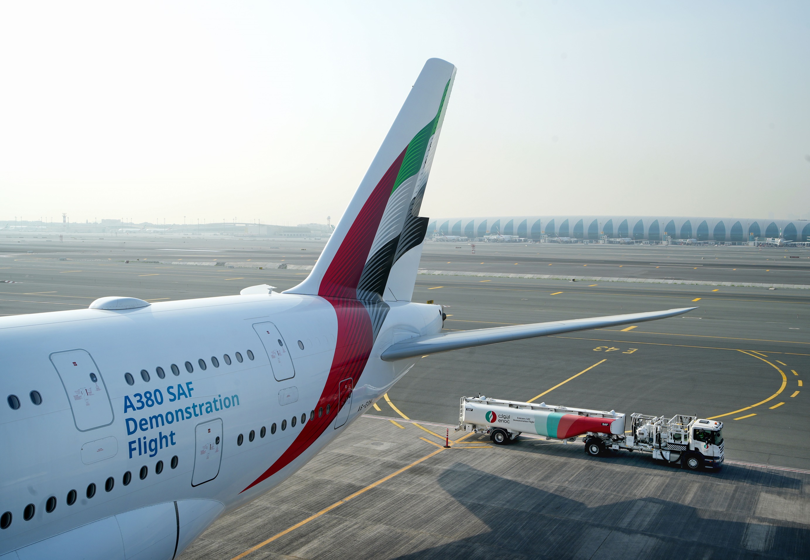 Emirates 1