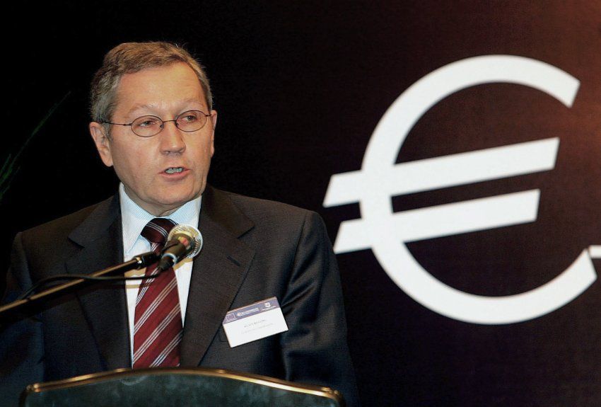 klaus-regling070114
