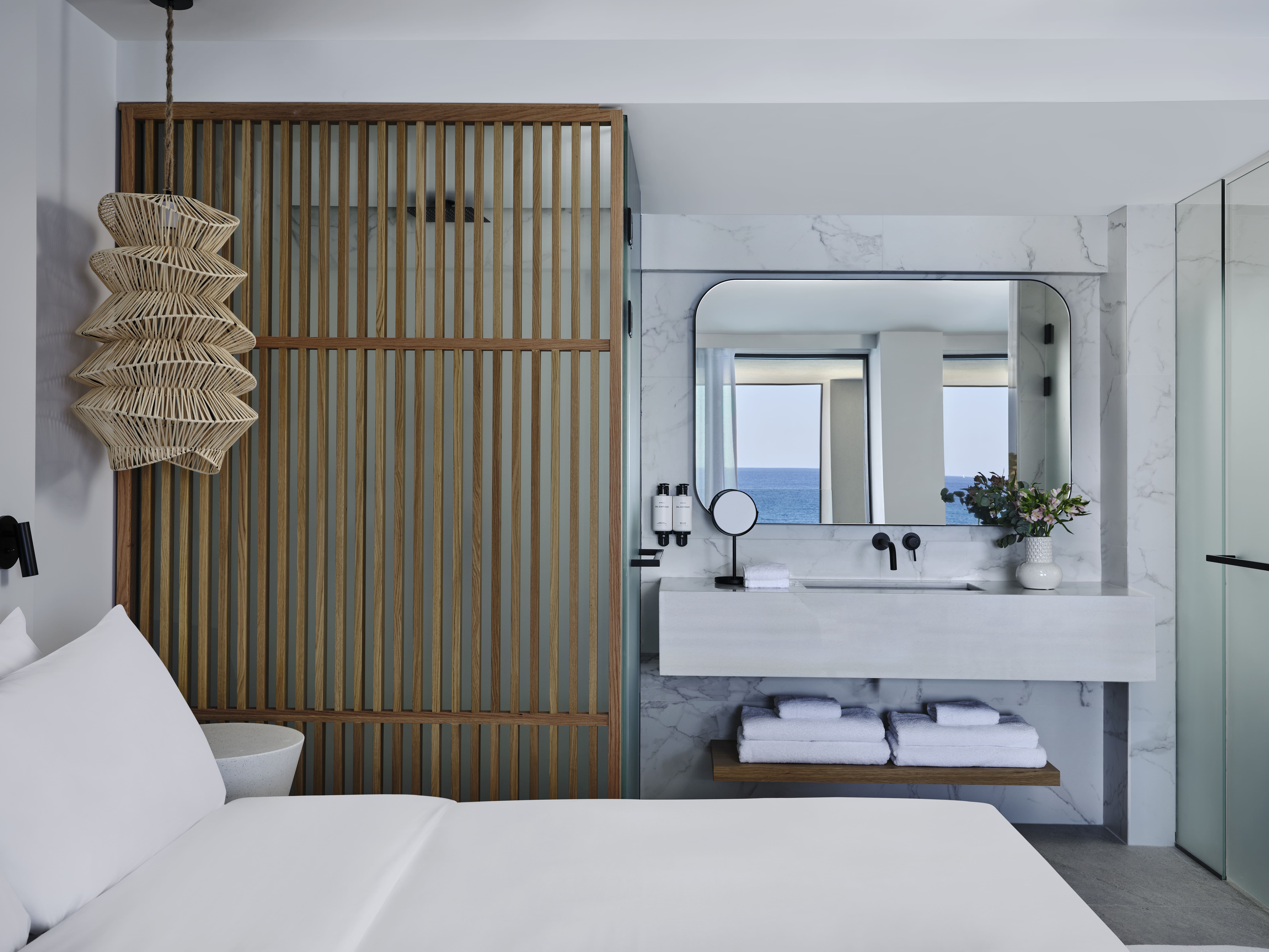 1 King Premium Sea View Shared Pool Sofa Bed