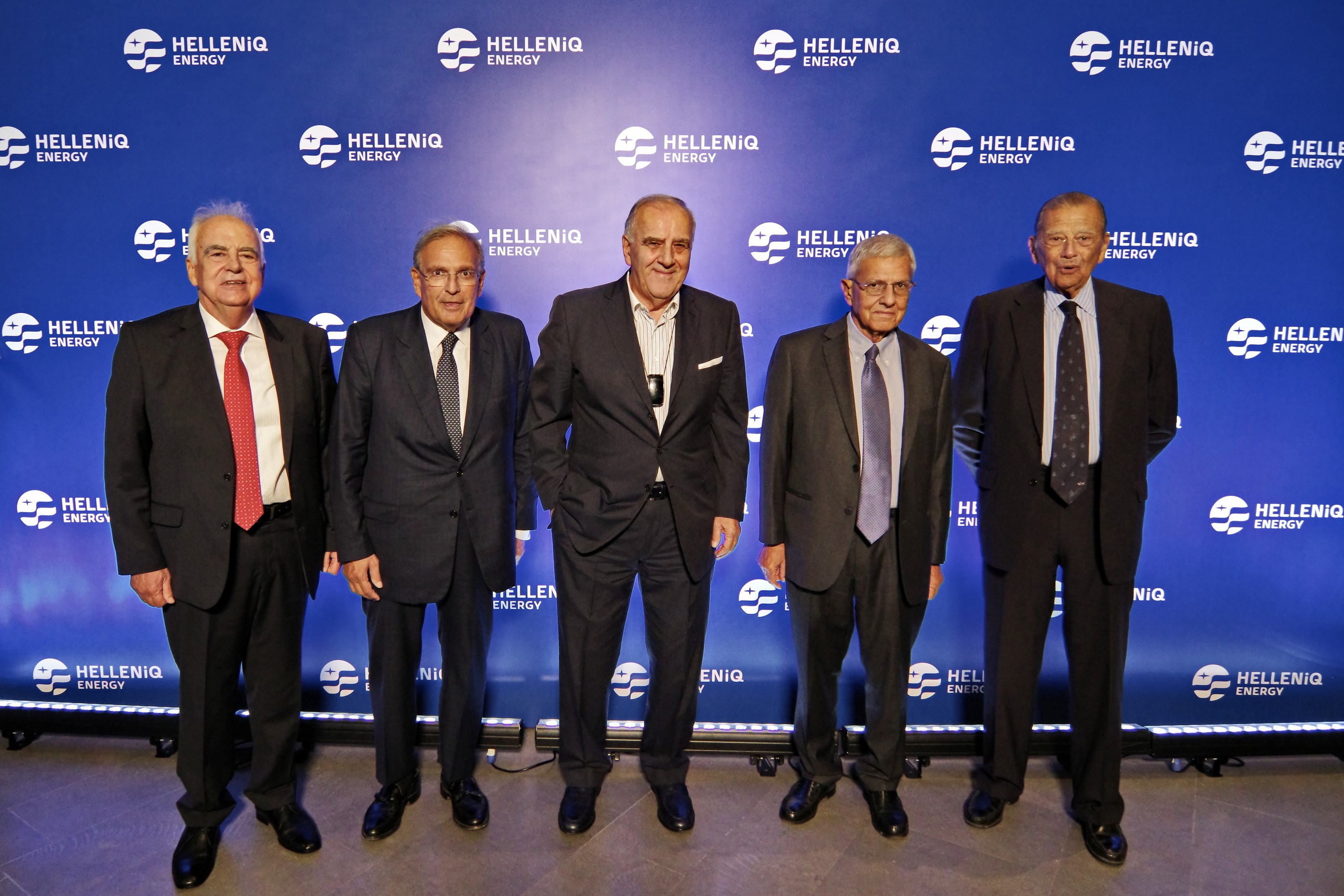 4 Chairmen all