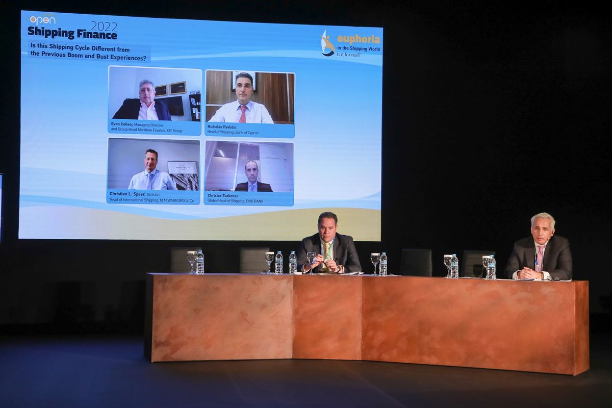 PANEL BANKERS