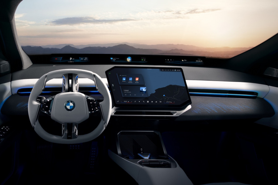 P90615628_lowRes_the-new-bmw-ix3-50-x_1_23527.jpg