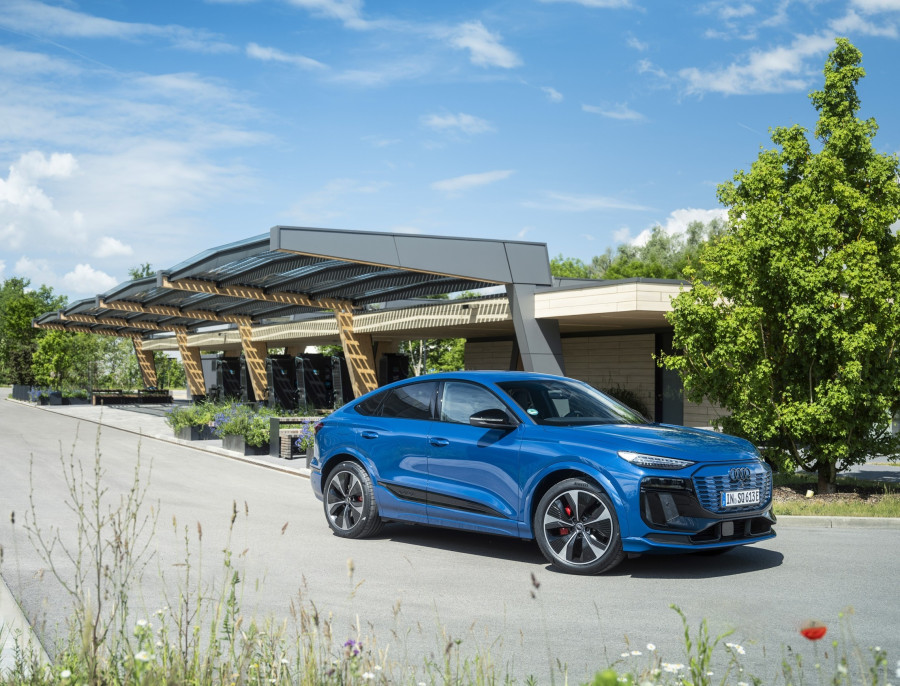 Q6_Sportback_1_ef3f5.jpg