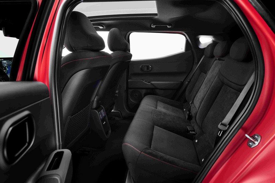Hyundai_IONIQ3_7_107b3.jpg