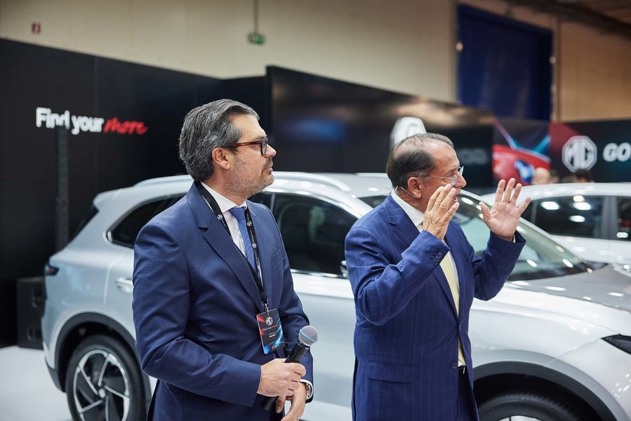 lpr51830_2297ac3e5e3c534e.jpg