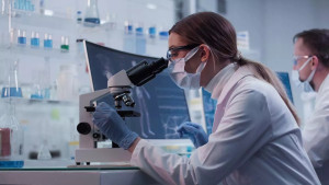 FDA: Εγκρίθηκε χάπι για τον καρκίνο του παγκρέατος που διπλασιάζει την επιβίωση