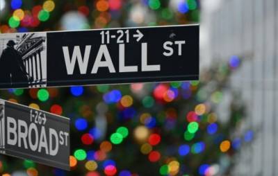 Χριστουγεννιάτικη άνοδος για τη Wall Street