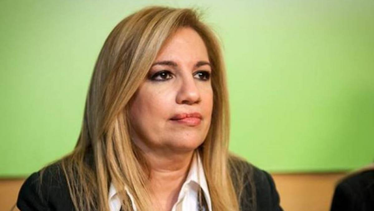 Γεννηματά: Ανούσιος καβγάς Μητσοτάκη-Τσίπρα - Λύσεις τώρα για το προσφυγικό