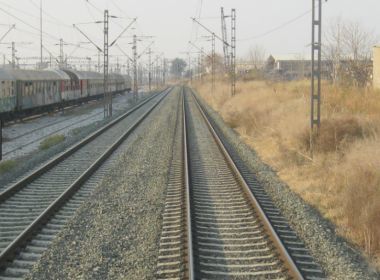 Στο ίδιο τραπέζι τα ιταλικά και τα ελληνικά συνδικάτα σιδηροδρομικών