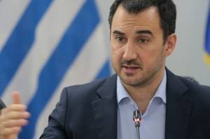 Χαρίτσης: Η Novartis ομολόγησε ότι διέφθειρε μέλη της κυβέρνησης 2012-15