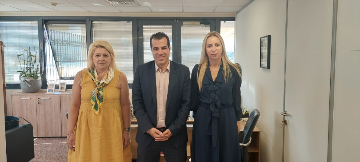 Πλεύρης: Επίσκεψη στον ΕΟΠΥΥ και συνάντηση με τη διοίκηση