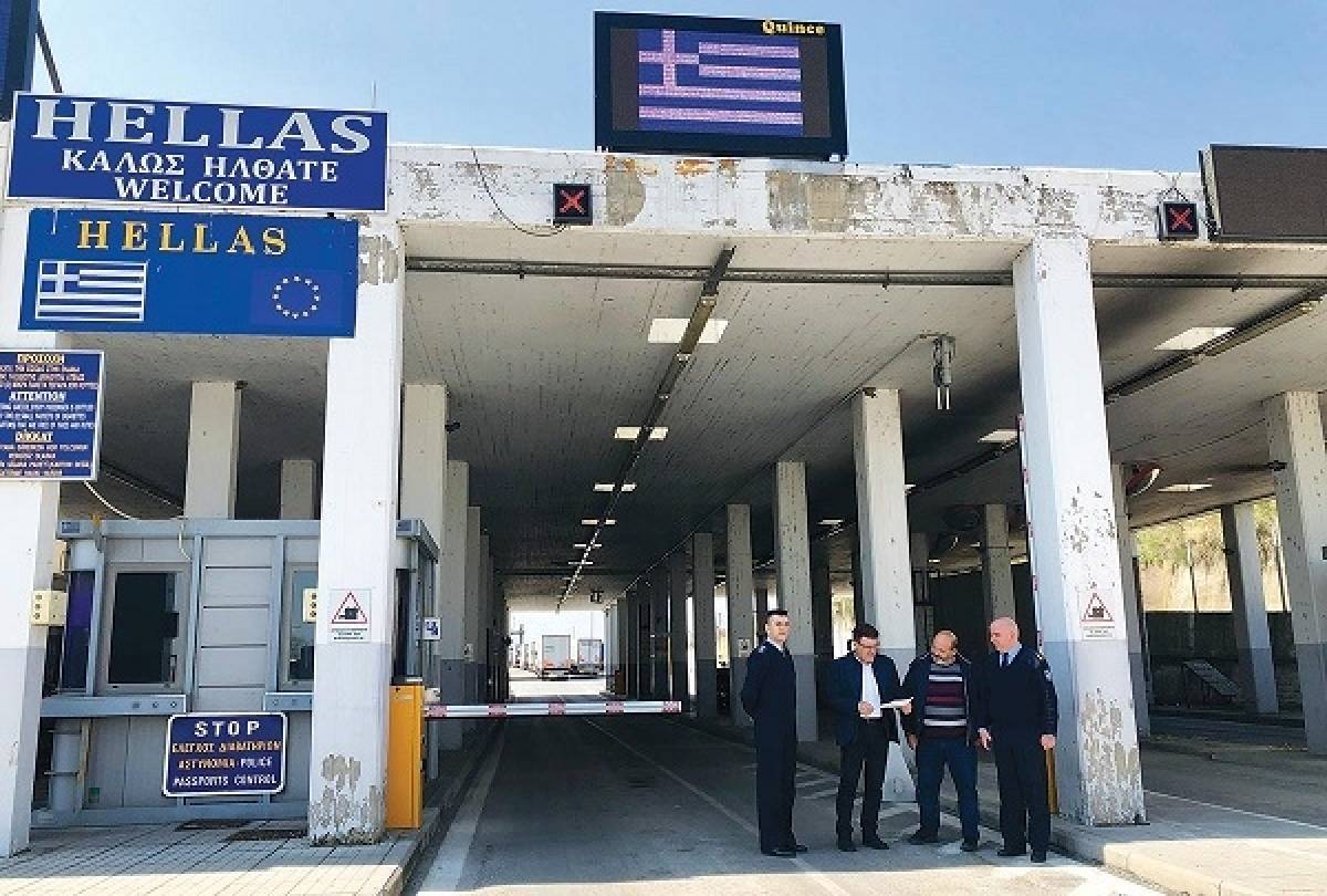 Όπλα, χρυσάφι, ναρκωτικά μεταξύ των κατασχεμένων προϊόντων από τελωνειακούς
