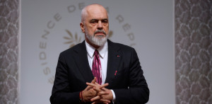 Αντικυβερνητικές διαδηλώσεις στην Αλβανία: Ο Ράμα καταγγέλλει «ξένα χέρια» και ζητά ηρεμία