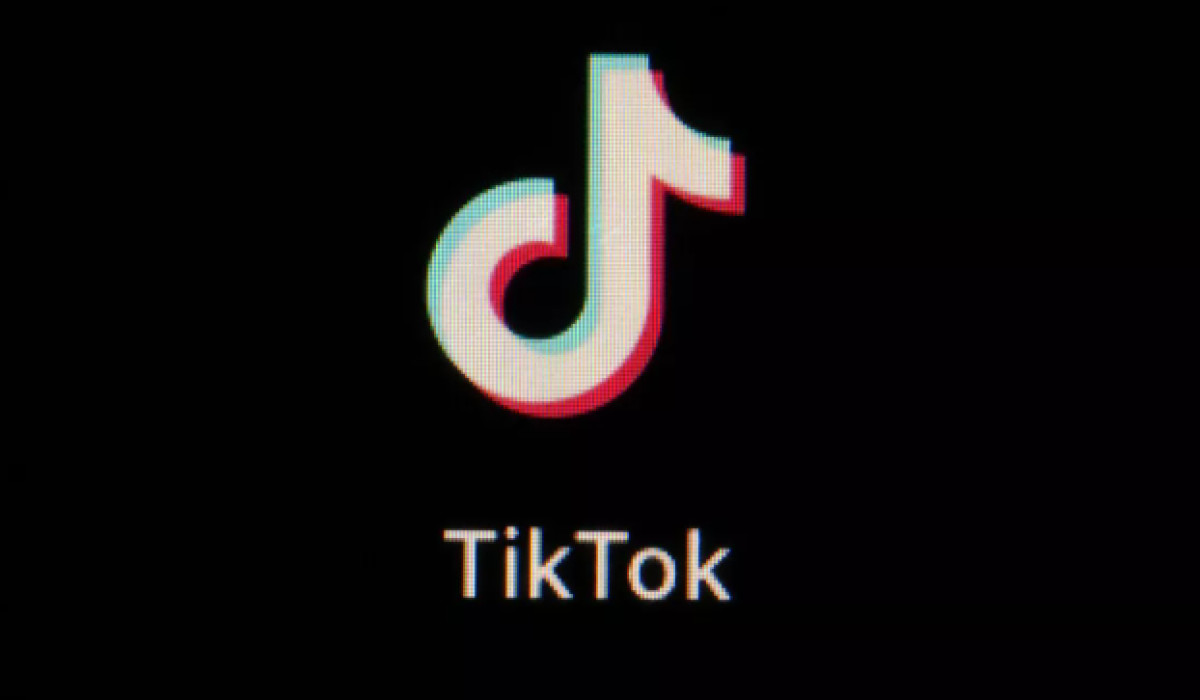 Τραμπ: Υπάρχει ενδιαφέρον για αγορά του TikTok από γκρουπ «πολύ πλούσιων ανθρώπων»