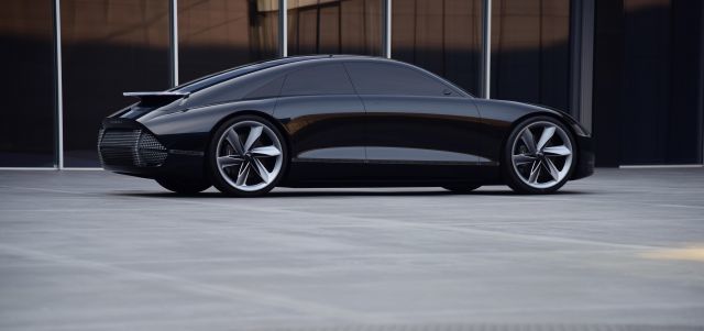 Hyundai: Ματιές στο μελλοντικό της όραμα μέσω 'Prophecy' Concept EV