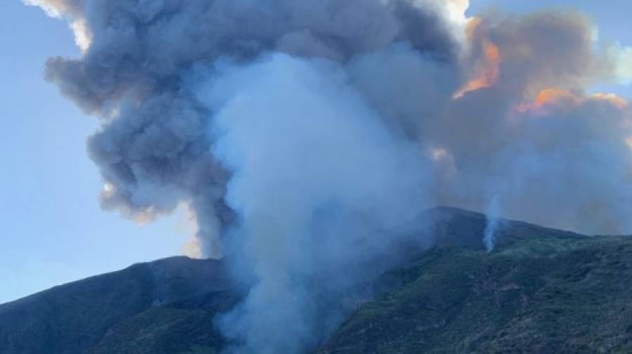 Ένας νεκρός από έκρηξη ηφαιστείου στην Ιταλία