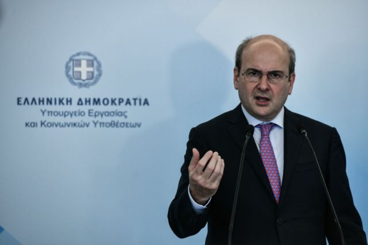 Χατζηδάκης- Ψηφιακή κάρτα εργασίας: Σε ισχύ κατόπιν αιτήματος της ΓΣΕΕ