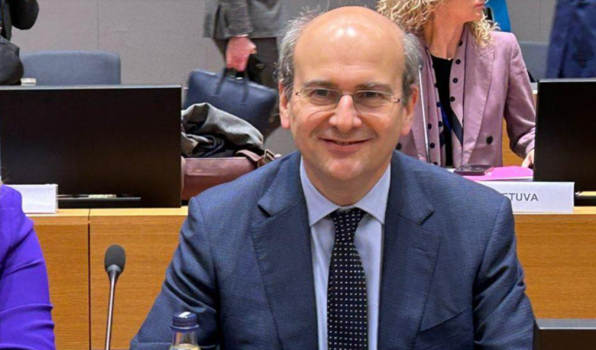 Χατζηδάκης για Chevron: Αναγνωρίζει την Ελληνική ΑΟΖ στην περιοχή