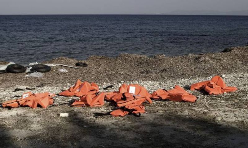 Σύλληψη εργαζομένων σε ΜΚΟ για κλοπή... σωσιβίων!