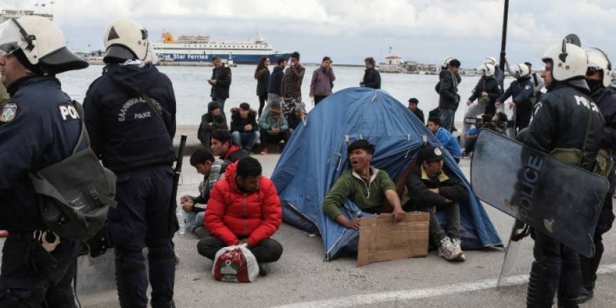 Απελαύνονται οι παράνομα νεοαφιχθέντες μετανάστες που δεν δικαιούνται ασύλου
