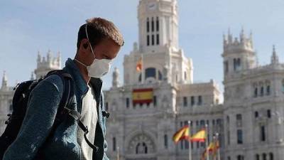 Ισπανία: Υποχρεωτική χρήση μάσκας για μαθητές άνω των έξι ετών