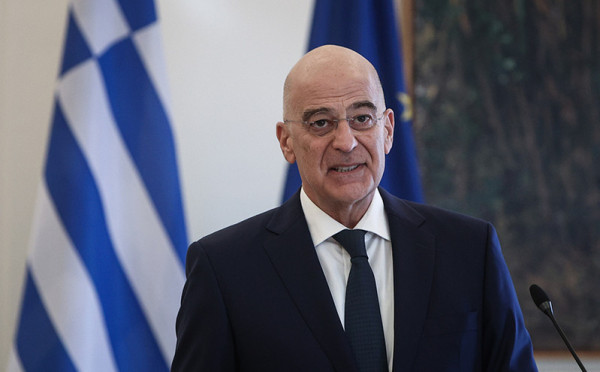 Δένδιας: Να μην περιοριστούμε φοβικά σε στενά κουστούμια τοπικών διαφορών