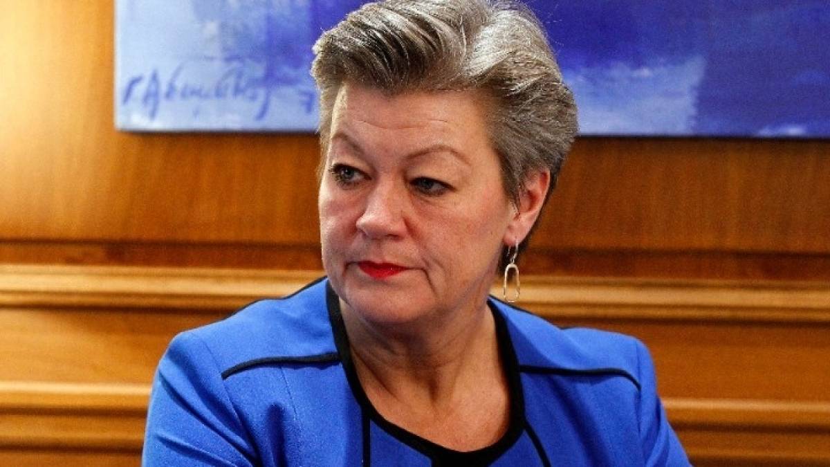 Γιόχανσον: Στόχος της Ε.Ε. μια νέα συμφωνία μετανάστευσης και ασύλου
