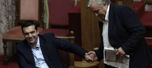 Η αλλόκοτη «διεύρυνση» του ΣΥΡΙΖΑ λόγω Σκοπιανού