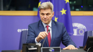 Φαραντούρης: Η κυβέρνηση δεν επιθυμεί το καλώδιο με την Κύπρο – Απαράδεκτες οι δηλώσεις Μητσοτάκη