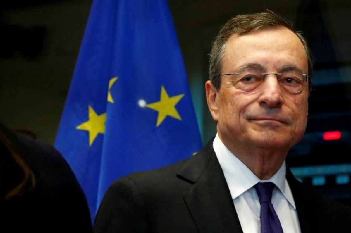Ντράγκι: Καλή εποχή για την Ελλάδα-Ξεκάθαρη επιτυχία τα αρνητικά επιτόκια