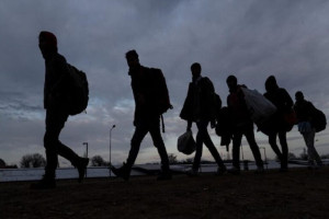 Παρατηρητήριο Ανθρώπινων Δικαιωμάτων: Μη γίνουν τα Βαλκάνια «αποθήκη μεταναστών»