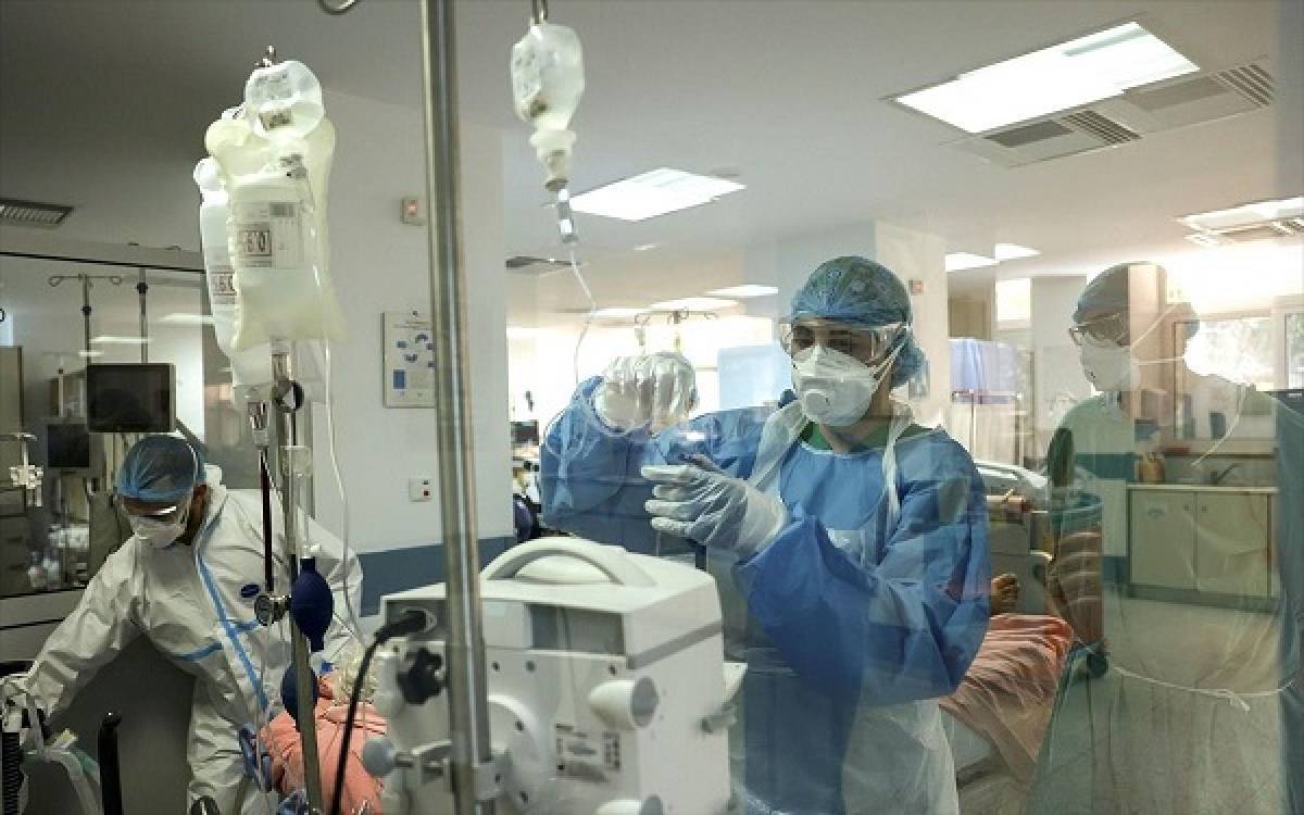 Κορονοϊός-Ελλάδα: 62 θάνατοι και 18.425 νέα κρούσματα- 365 διασωληνωμένοι