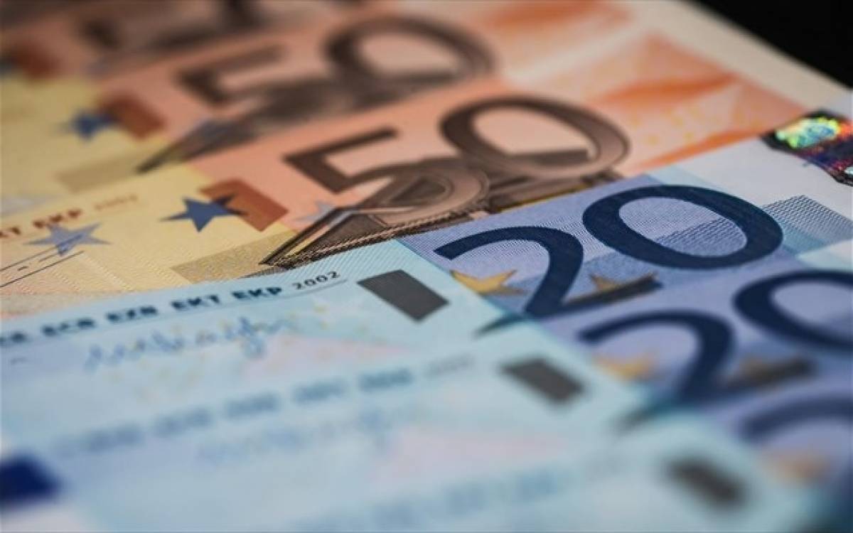 Νομοσχέδιο για Αιγιαλό: Φέρνει μείωση επιτοκίου για οφειλές του Δημοσίου